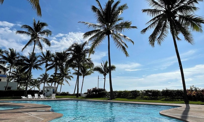 Same Apartment | Cozy Apartment Arenas del Edén with Ocean View & Pool