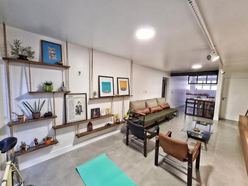 Centro Apartment | Artistic Apartment with Garage & AC in Prime Location