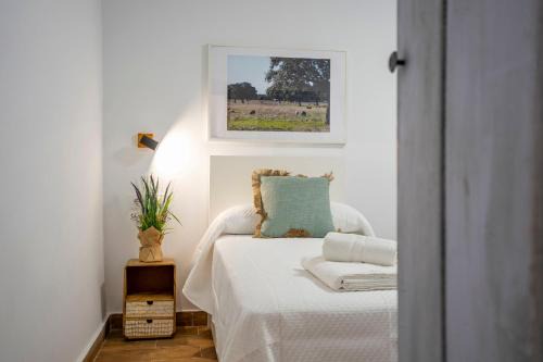 Pena Redonda Apartment | Family-Friendly Stay at APARTAMENTO BERROCALA, Rated 8.5/10