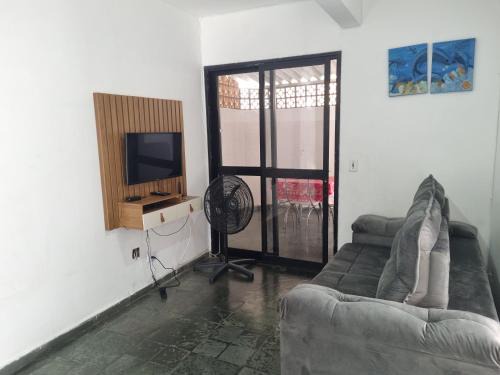 Jardim Praiano Apartment | Oceanfront Apartment Biarritz with Wi-Fi and Private Beach