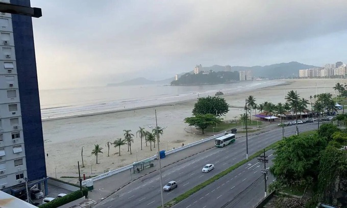 Itarare Apartment | Beachfront Apartment in Santos: Pet & Child Friendly Retreat