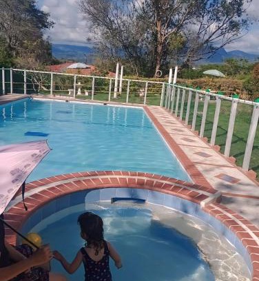 Fusagasuga Apartment | Family-Friendly Oceanfront Apartment with Pool & Breakfast