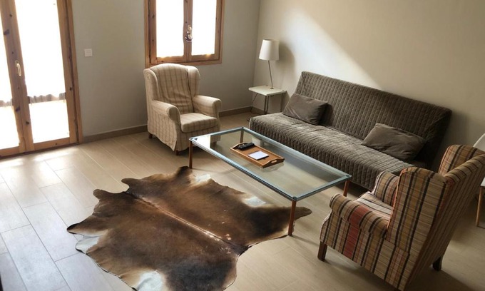 Panticosa Apartment | Guest Rated 9.7: Casa Francho with Hot Tub & Family Appeal