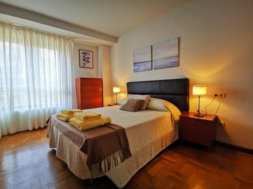 Gijon City Centre Apartment | Exceptional Ocean View Apartment in Central Gijón