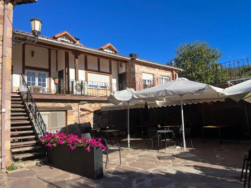 Branosera House | Family-Friendly Stay at Apartamento Cholo I - Book Now!