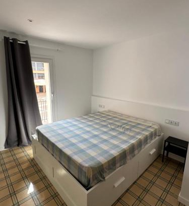 Sant Marti de Tous Apartment | Cozy Apartment with Terrace for 4 Guests, Pool Access