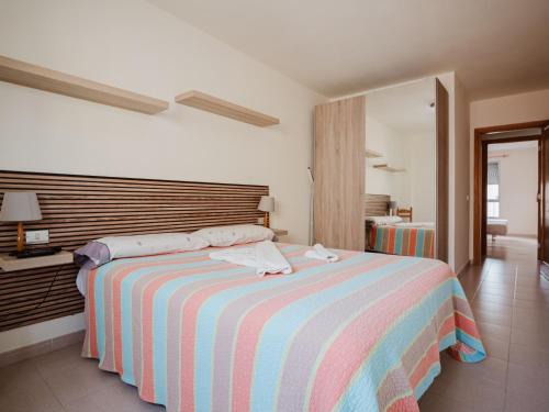Playa de Arinaga Apartment | Cozy Arinaga Beach Apartment with WiFi & Family-Friendly Perks