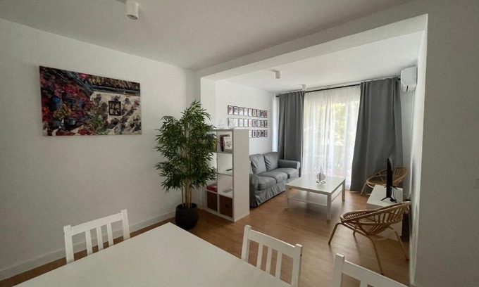 Ciudad Jardin Apartment | Pet-Friendly Apartamento Colina B 19: Rated 9.5/10 by Guests