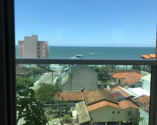 Barra Velha Apartment | Beachside Retreat: 150m to Shore with Pet-Friendly Perks