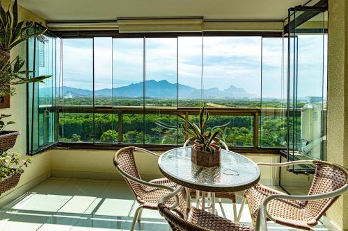Jacarepagua Apartment | Cozy Apartment with WiFi and Pool in Jacarepagua, RJ