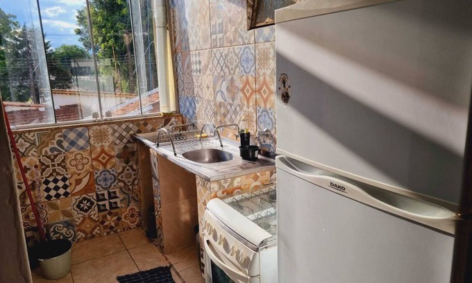 Guaratingueta Apartment | Cozy Full Apartment with Kitchen and Child-Friendly Space