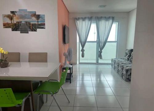 Portal do Sol Apartment | Complete Apartment: Family and Pet-Friendly Retreat