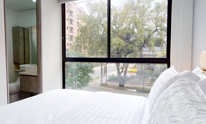Calle 100 Apartment | Stunning Apartment with Balcony & Panoramic Views