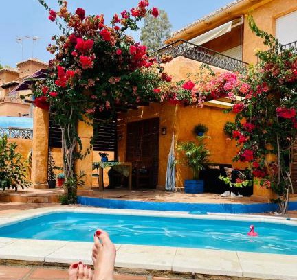 Almunecar Apartment | Elegant Villa with Private Pool and Oceanfront Hot Tub