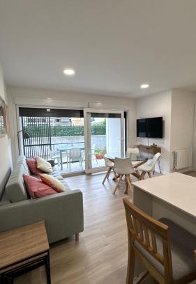 Loredo Apartment | Beautiful Apartment with Garden at Long Beach Loredo