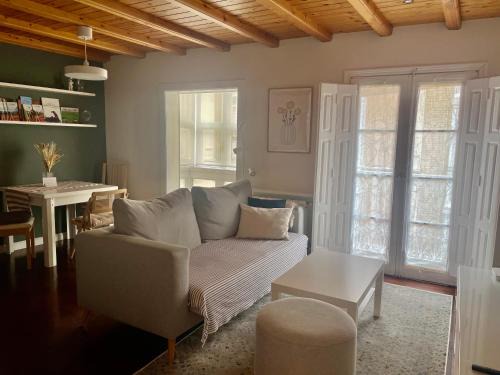 Haro Apartment | Family-Friendly Stay at Apartamento Conde de Haro, Rated 9.3