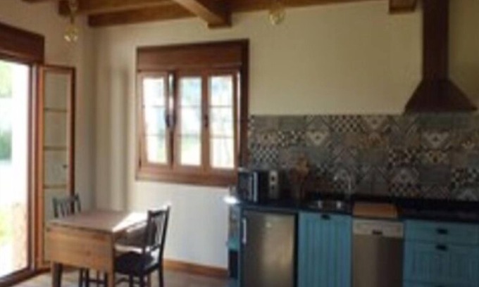 Canedo Apartment | Relaxing Duplex Apartment with Spa in La Paredana
