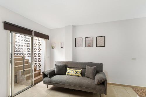 Mogan Apartment | Pet-Friendly Family Getaway at Apartamento Danoe 3
