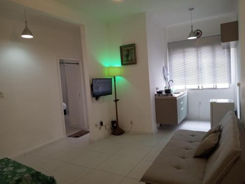 Santos Apartment | Oceanfront Apartment do Bruno with Spa and Breakfast