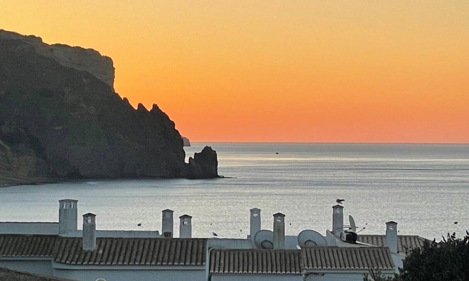 Praia da Luz Apartment | Premier Child-Friendly Stay at Apartamento Dolce Farniete