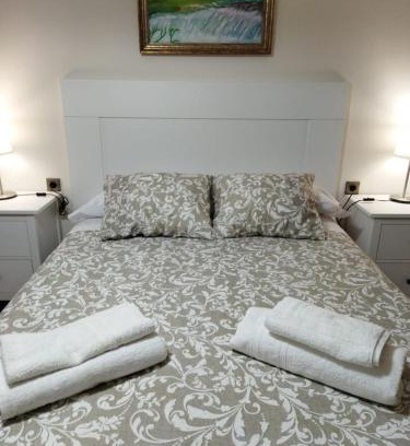 La Guardia Apartment | Highly Rated Apartamento El Nido: Family & Pet-Friendly Stay