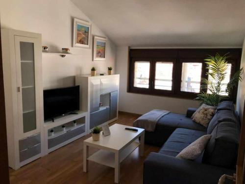 Arriondas Apartment | Family-Friendly Stay at Apartamento El Roxu - Rated 9.6/10