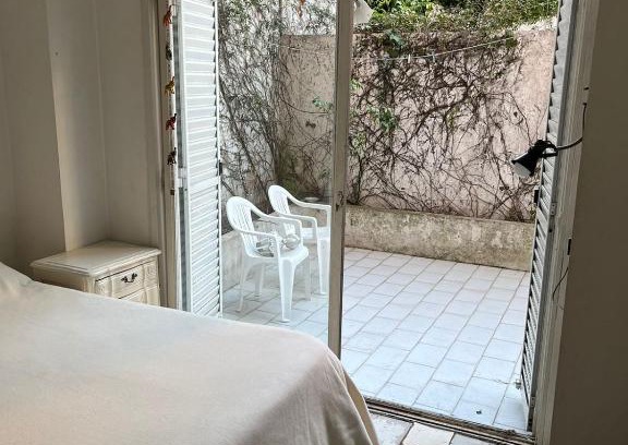 Abasto Apartment | Cozy Almagro Apartment with Private Patio for Families