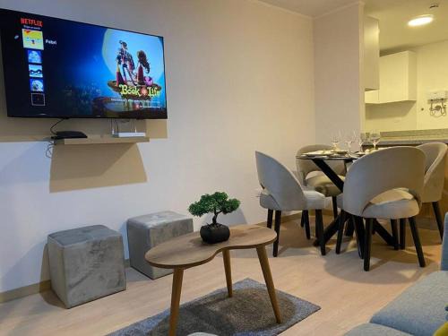 Barranco Apartment | Cozy Apartment in Barranco with Pool & Family Amenities