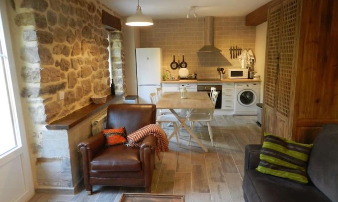 Treceno Apartment | Pet-Friendly Apartment in Treceño, Cantabria - 8.8/10 Rated