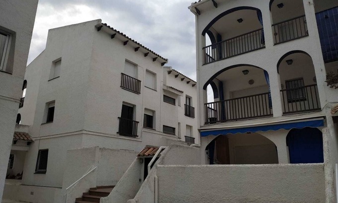 Cubelles Apartment | Family-Friendly Retreat at Cubelles Playa Apartment