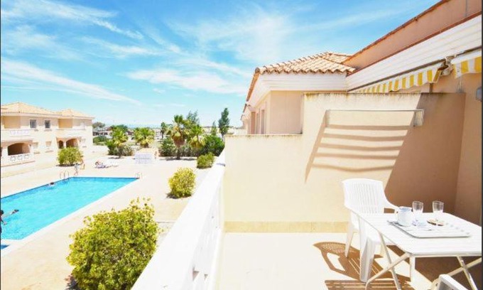 Riumar Apartment | Beachfront Apartment in Riumar with Private Pool & Ocean View