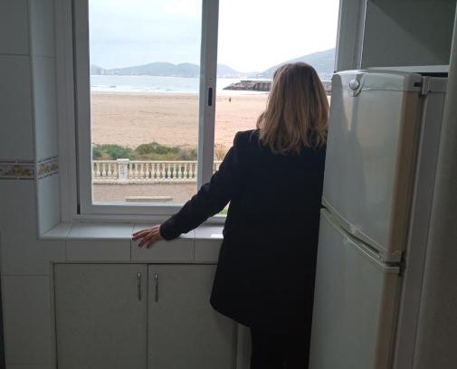 Laredo Apartment | Beachfront Apartment with Ocean View and Family Friendly Atmosphere