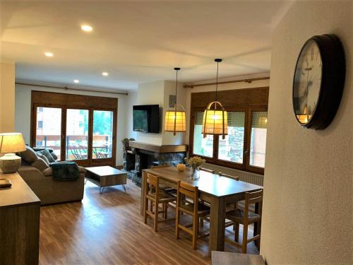 Llivia Apartment | Family-Friendly Apartment in Llivia with Inviting Pool