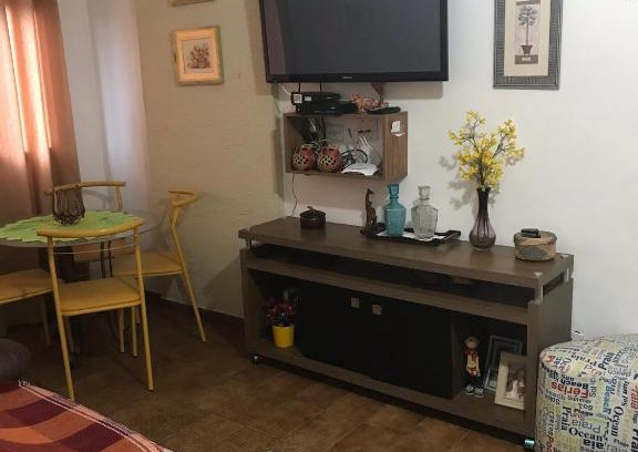 Jardim Santa Genoveva Apartment | Oceanfront Apartamento Enseada: Pet-Friendly & Family Ready
