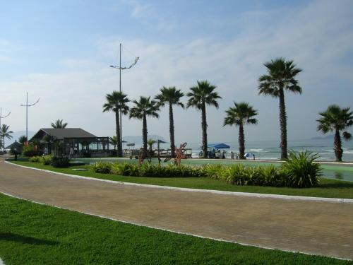 Enseada Apartment | Oceanfront Apartamento Enseada Guarujá with Perfect Rating