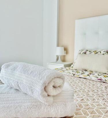 Castello de la Plana Apartment | Bright Apartment Near Salera with Outstanding 9.4 Rating