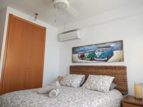 Conil de la Frontera Apartment | Family-Friendly Getaway at Apartamento Lajarraga