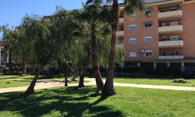 San Luis de Sabinillas Apartment | Oceanfront Retreat: Apartamento La Pasionaria with Pool