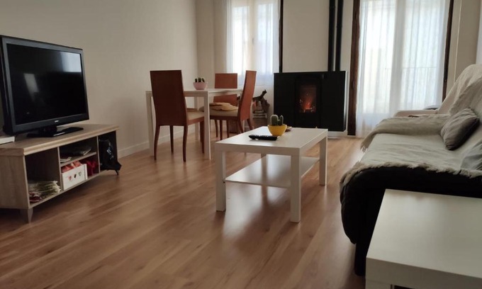 Santa Cruz de la Zarza Apartment | Modern Duplex Apartment - Ideal for Family Getaways