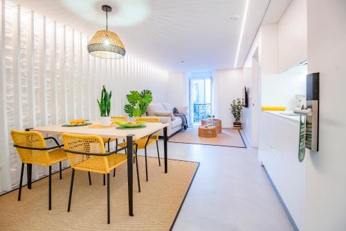 Santiago de Compostela Historic Centre Apartment | Child-Friendly Apartamentos Atia Catedral - Rated 9.5/10