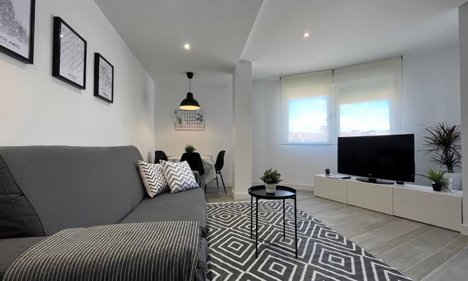 Villamediana de Iregua Apartment | Child-Friendly Villamediana Suite with Impressive 9.3 Rating