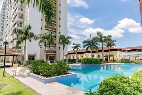 Sao Geraldo Apartment | Spacious 3-Bedroom Apartment with Spa & Pet-Friendly Perks