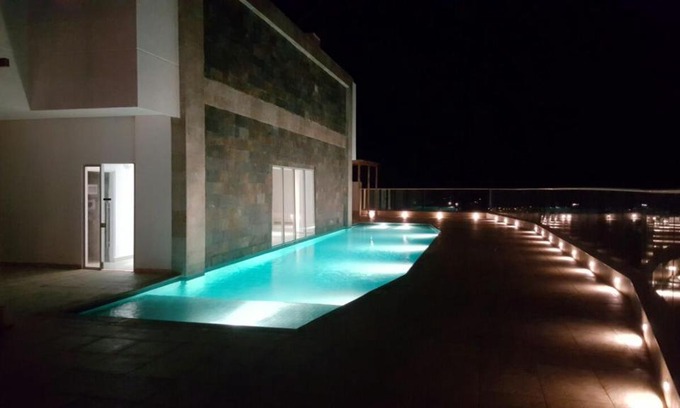 Bocagrande Apartment | Exceptional Apartamento Fantástico with Pool & Family-Friendly Fun