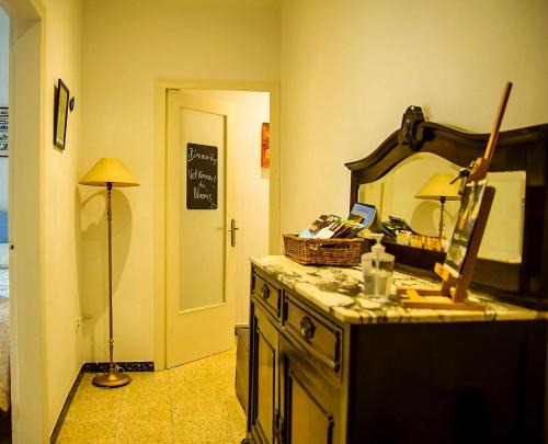 Navas Apartment | Family Apartment with Wifi - Pet and Child Friendly Stay