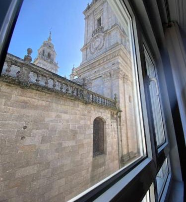 Lugo Apartment | Cozy Apartment Facing the Cathedral - Pet and Child Friendly