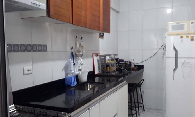 Vila Julia Apartment | Beachside Apartment Guarujá: 2 Bedrooms Near Enseada