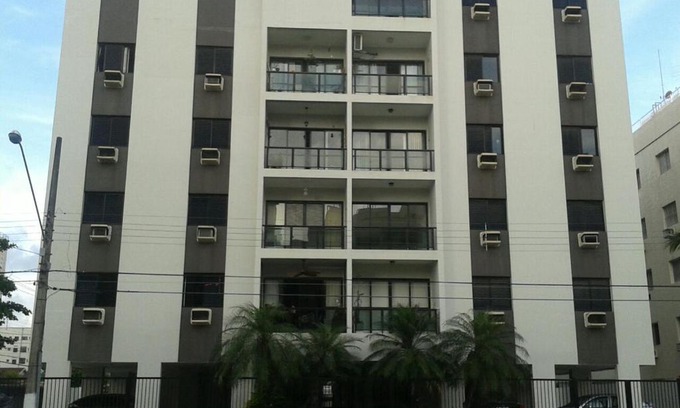Asturias Apartment | Ocean View Comfort at Apartamento Guarujá - Rated 10/10