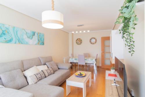 Monte Apartment | Ideal Getaway at Apartamento Holidea Olmeca with Pool