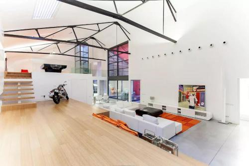 Retiro Apartment | Unique Apartment Retreat in Retiro with Pool Access