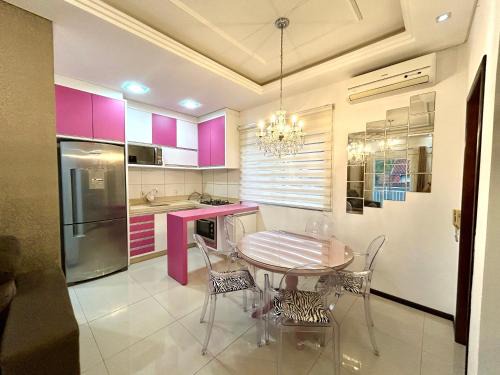 Iririu Apartment | Cozy Entire Apartment - Guest Rated 9.8, Child-Friendly Stay